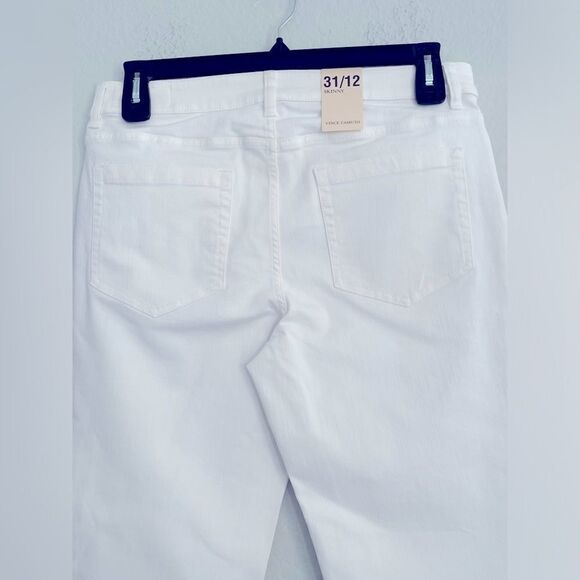 Vince Camuto - Skinny Jeans Size: 31/12  32/14  Color: Ultra White - Picture 6 of 9